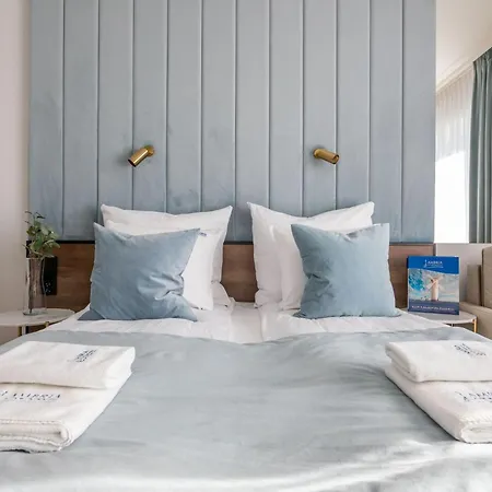 Elegante Auf Der Insel Usedom By Interhome Daire Chorzemin